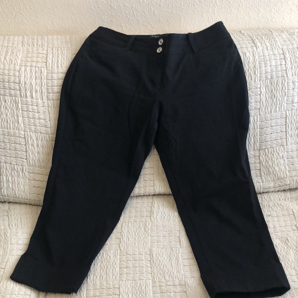 WHBM Capris Size 10